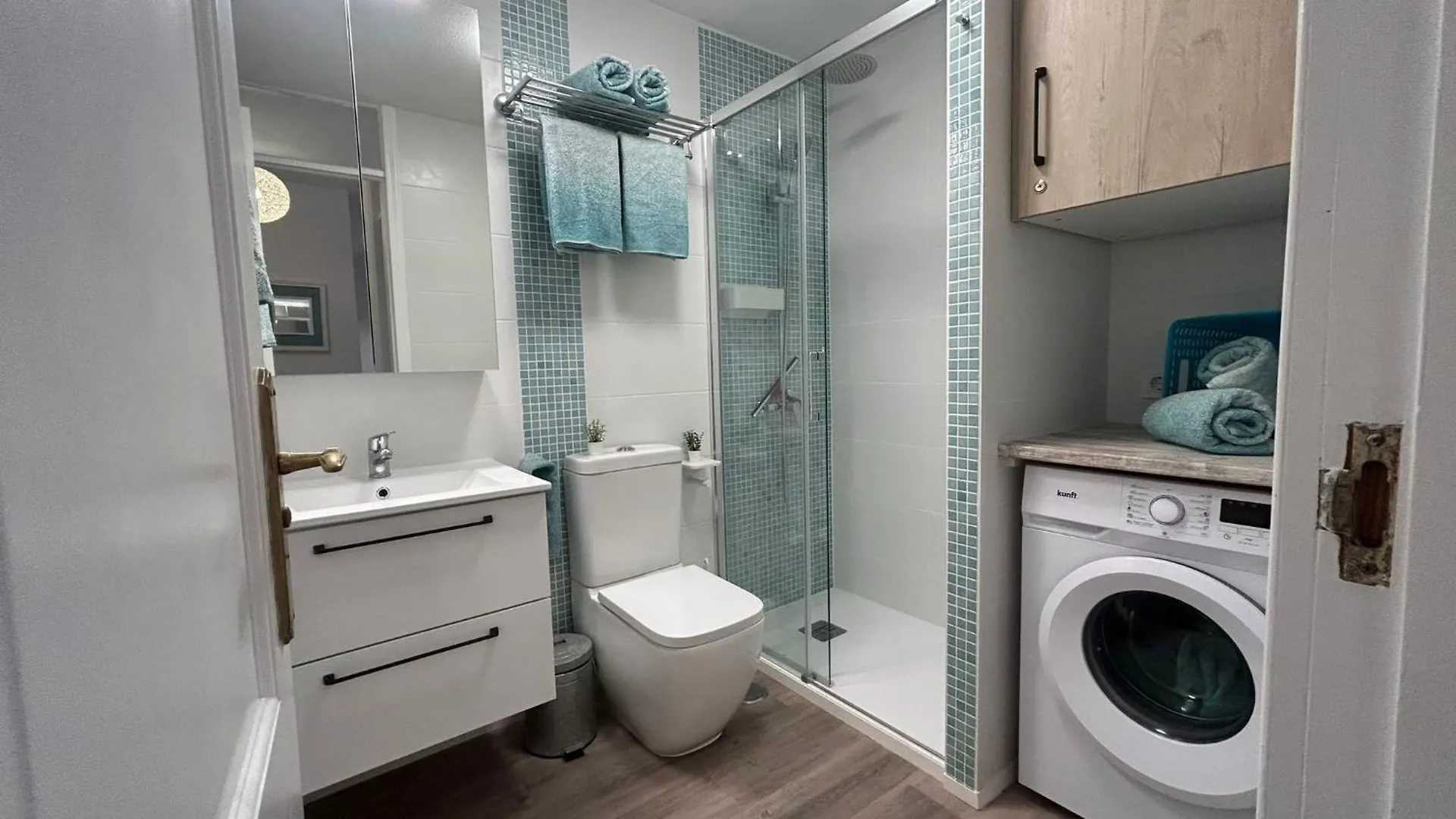 Hübsche Ferienwohnung mit 2 Schlafzimmern, Pool und WLAN, Strandnähe Callao Salvaje